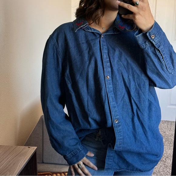 VINTAGE EMBROIDERED Cardinal Denim Button Down - Picture 2 of 8
